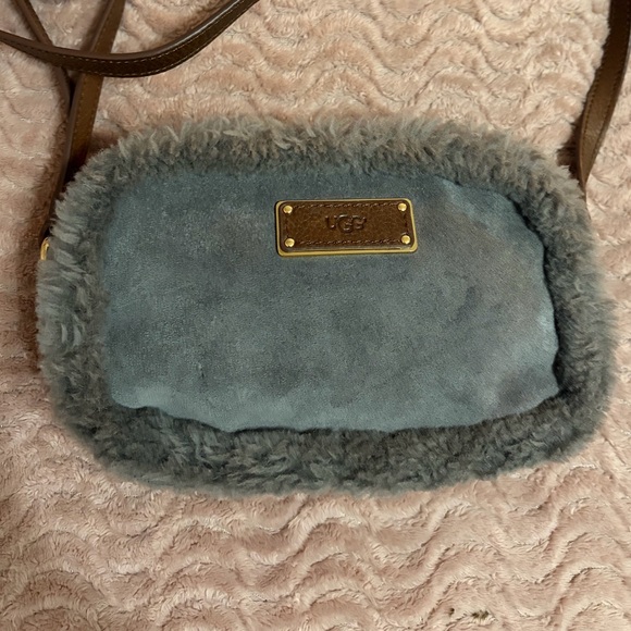 UGG Gray Shearling Fur-Trimmed Small Crossbody Bag with Wallet Card Slots - Picture 2 of 16